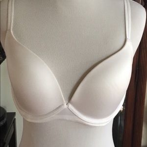 Victoria’s Secret Very Sexy Lightly Lined Bra